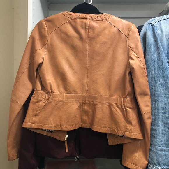 Genuine leather jacket in apricot color - Picture 3 of 3